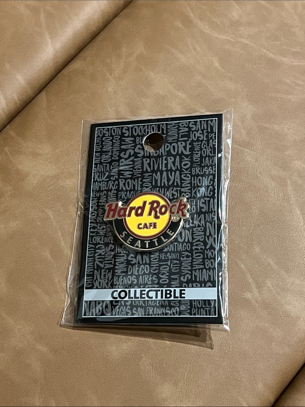 Hard Rock Cafe Seattle Pin - Yellow, Red and Black